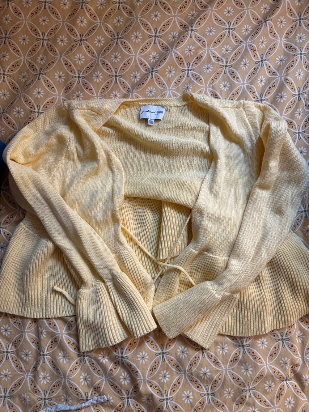 Tularosa Soft Pale Yellow Cropped Tie-Front Cardigan